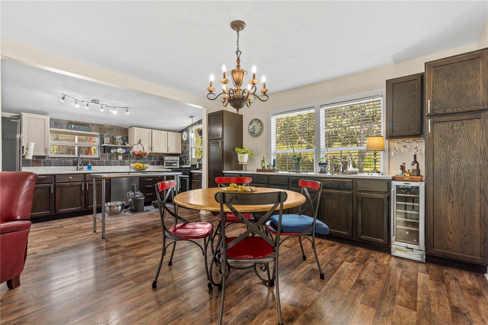 Image 19 of 82 For 7650 40th Street