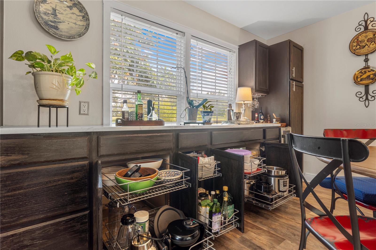 Image 24 of 82 For 7650 40th Street