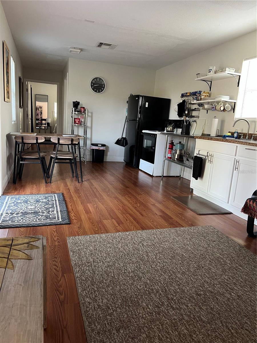 Image 47 of 82 For 7650 40th Street