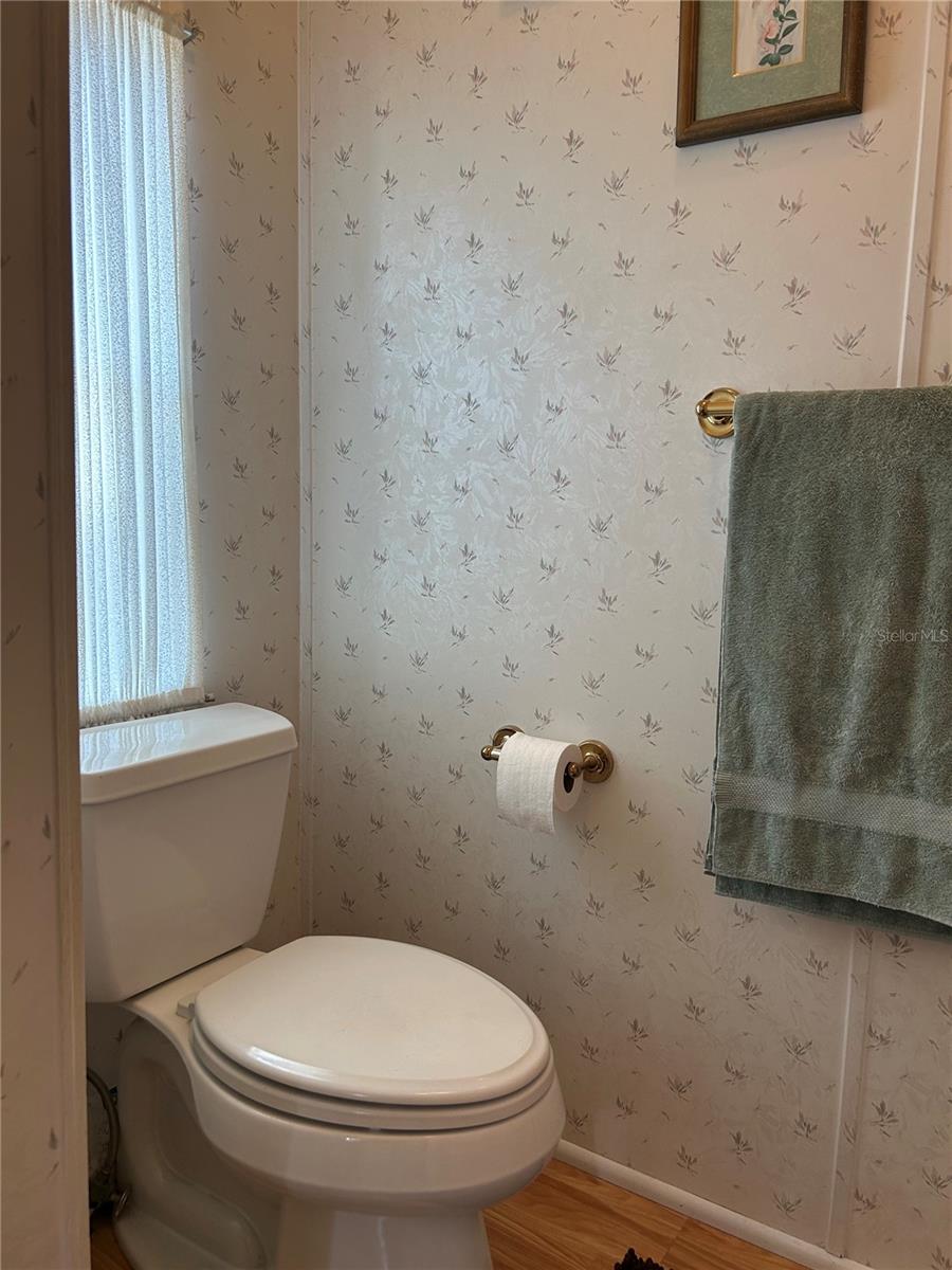 Image 13 of 20 For 263 Sue Avenue