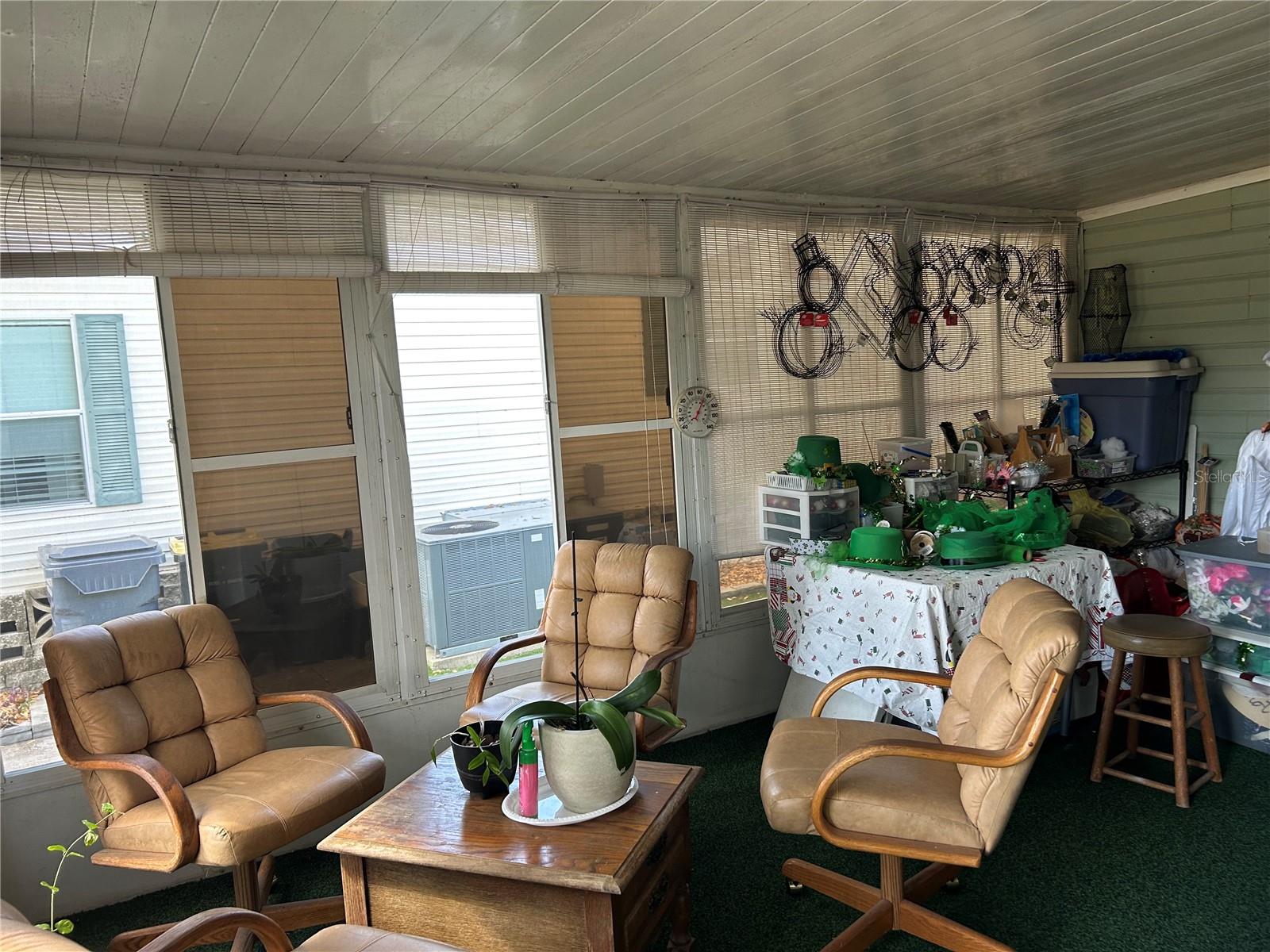 Image 18 of 20 For 263 Sue Avenue