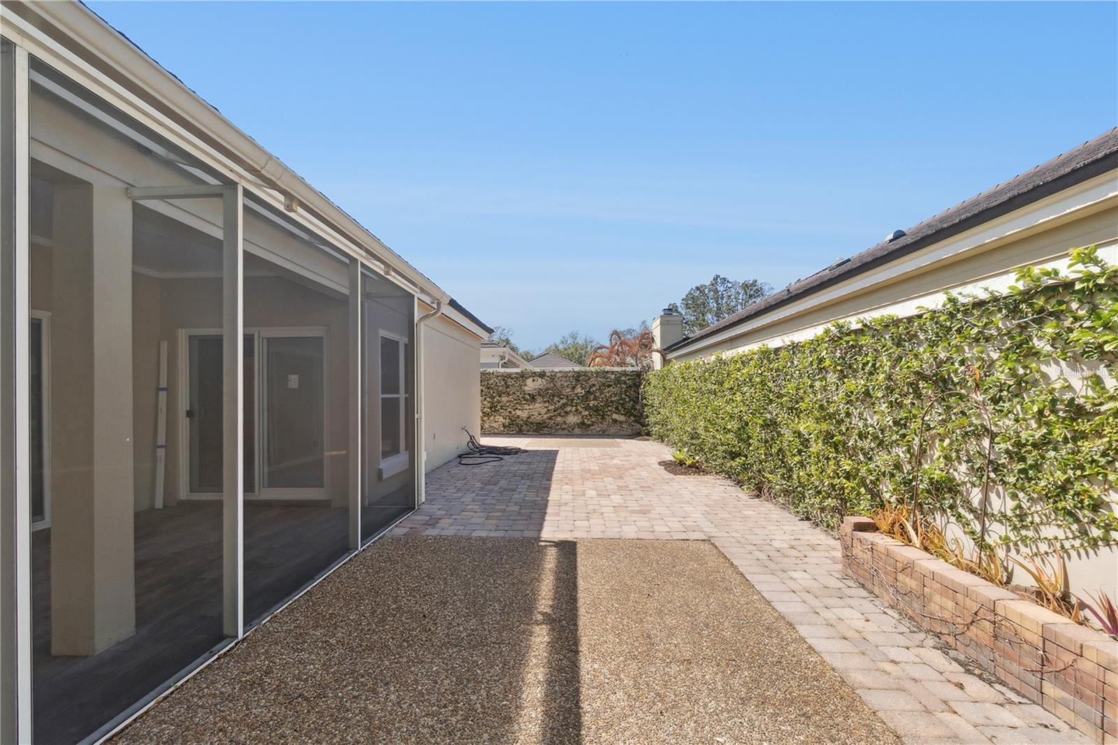 Image 27 of 44 For 6034 Jamestown Park 109