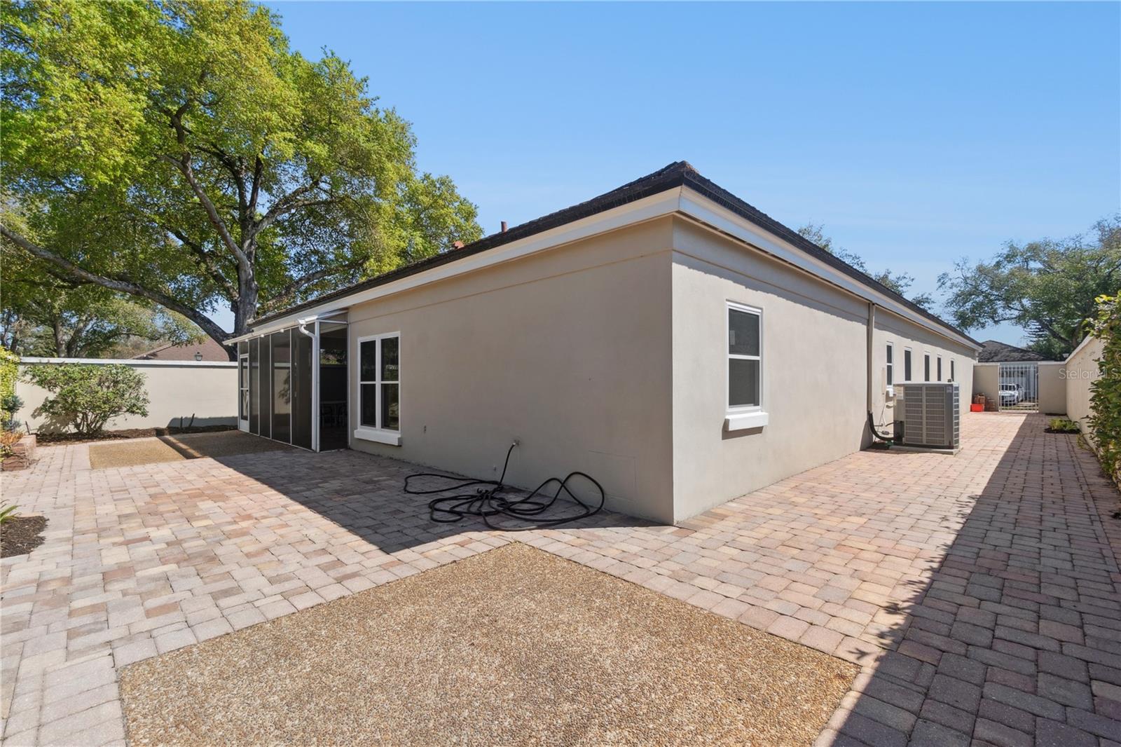 Image 28 of 44 For 6034 Jamestown Park 109