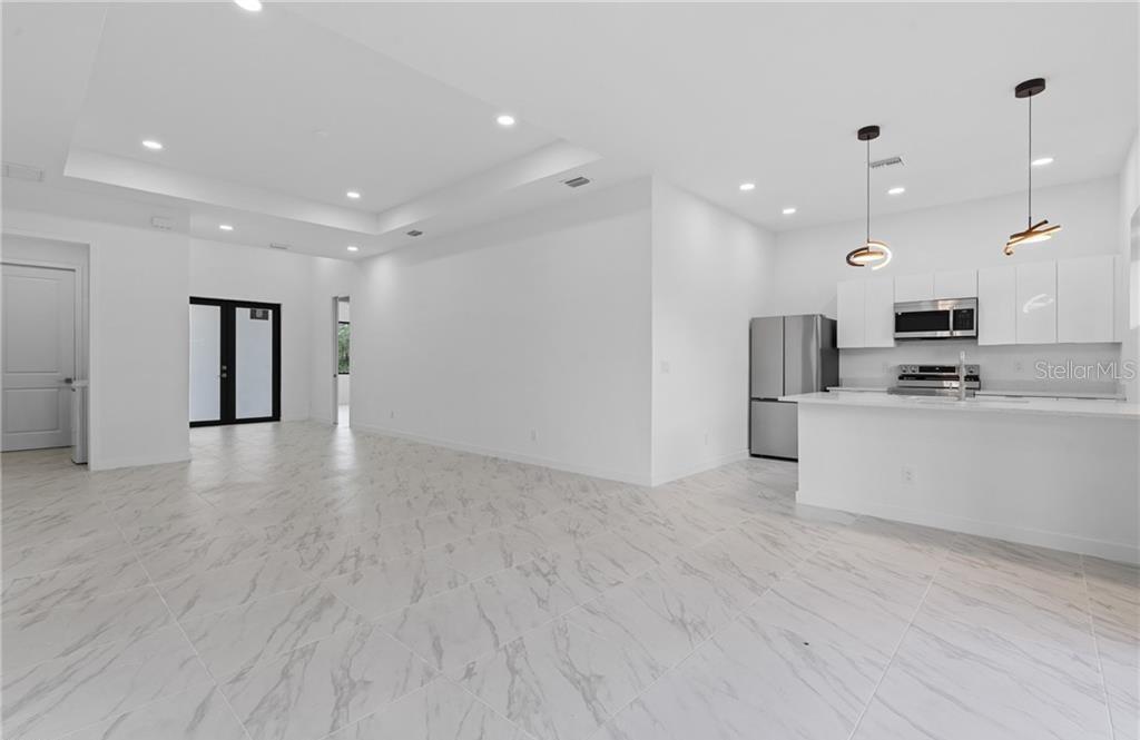 Image 12 of 50 For 710 Eisenhower Boulevard