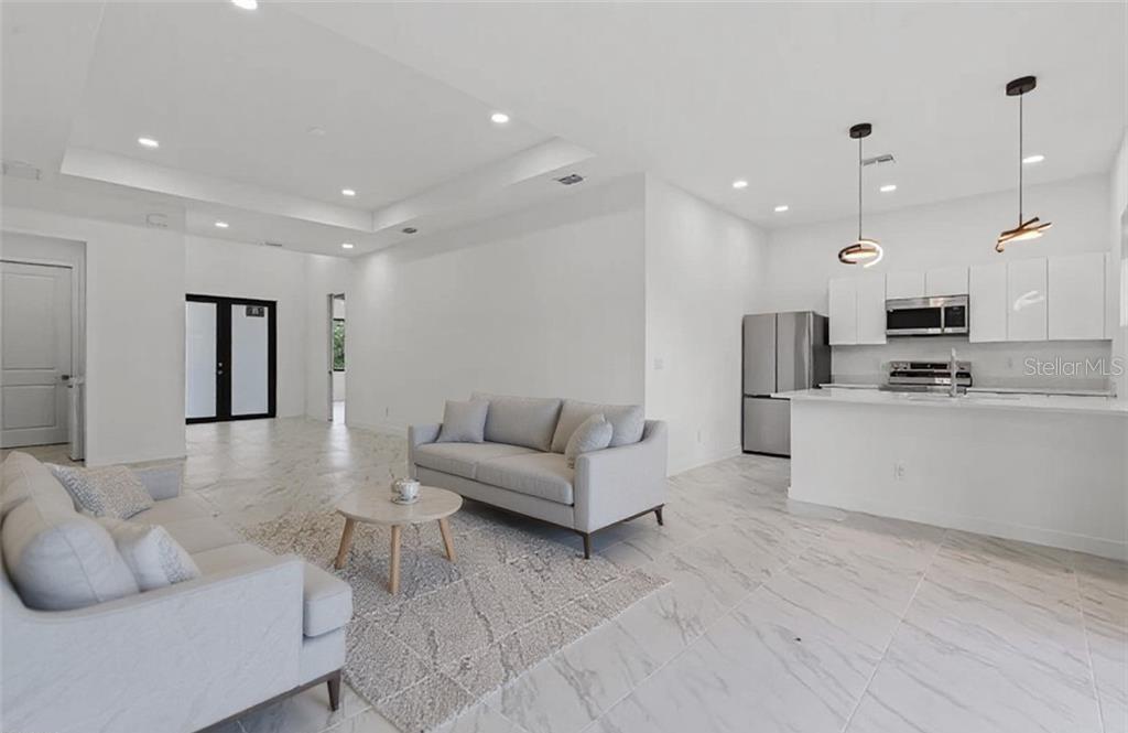 Image 13 of 50 For 710 Eisenhower Boulevard