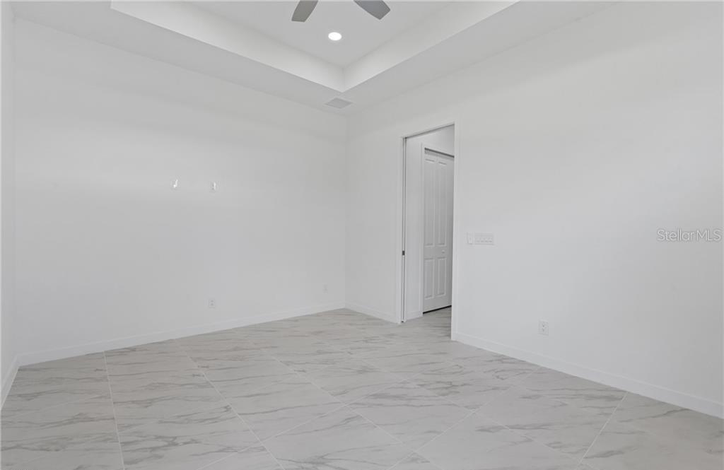 Image 21 of 50 For 710 Eisenhower Boulevard