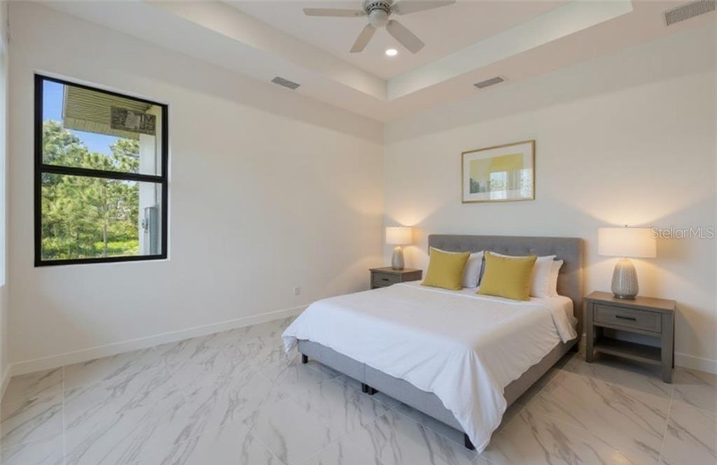 Image 23 of 50 For 710 Eisenhower Boulevard