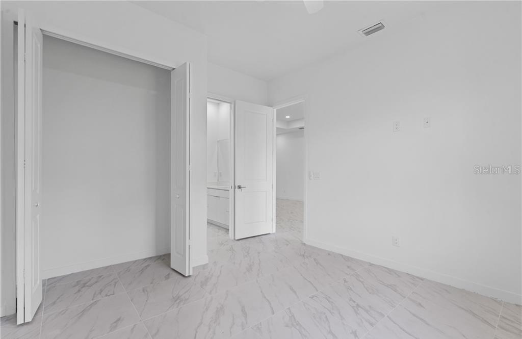 Image 38 of 50 For 710 Eisenhower Boulevard