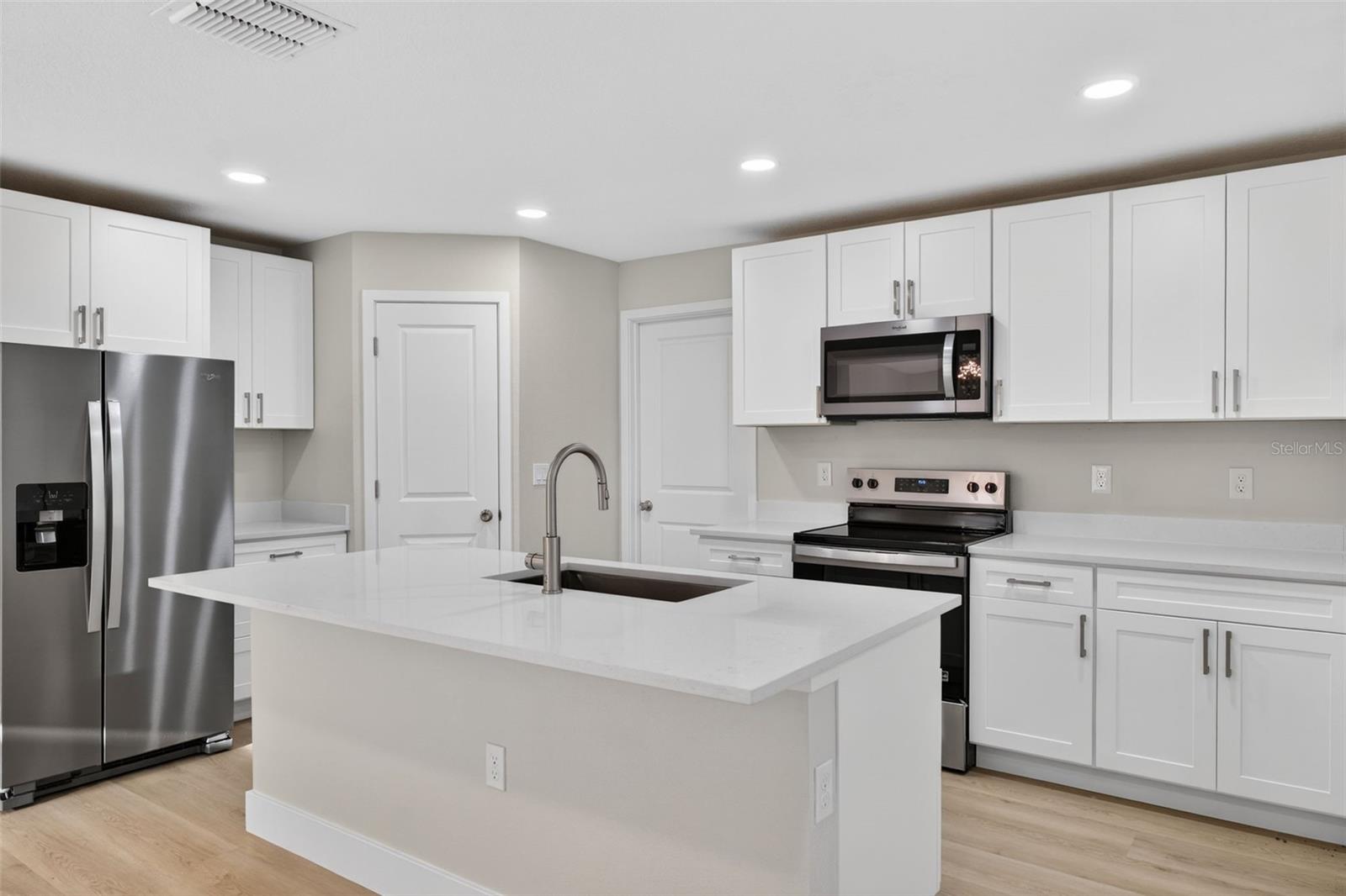 Image 15 of 77 For 1522 Pine Street