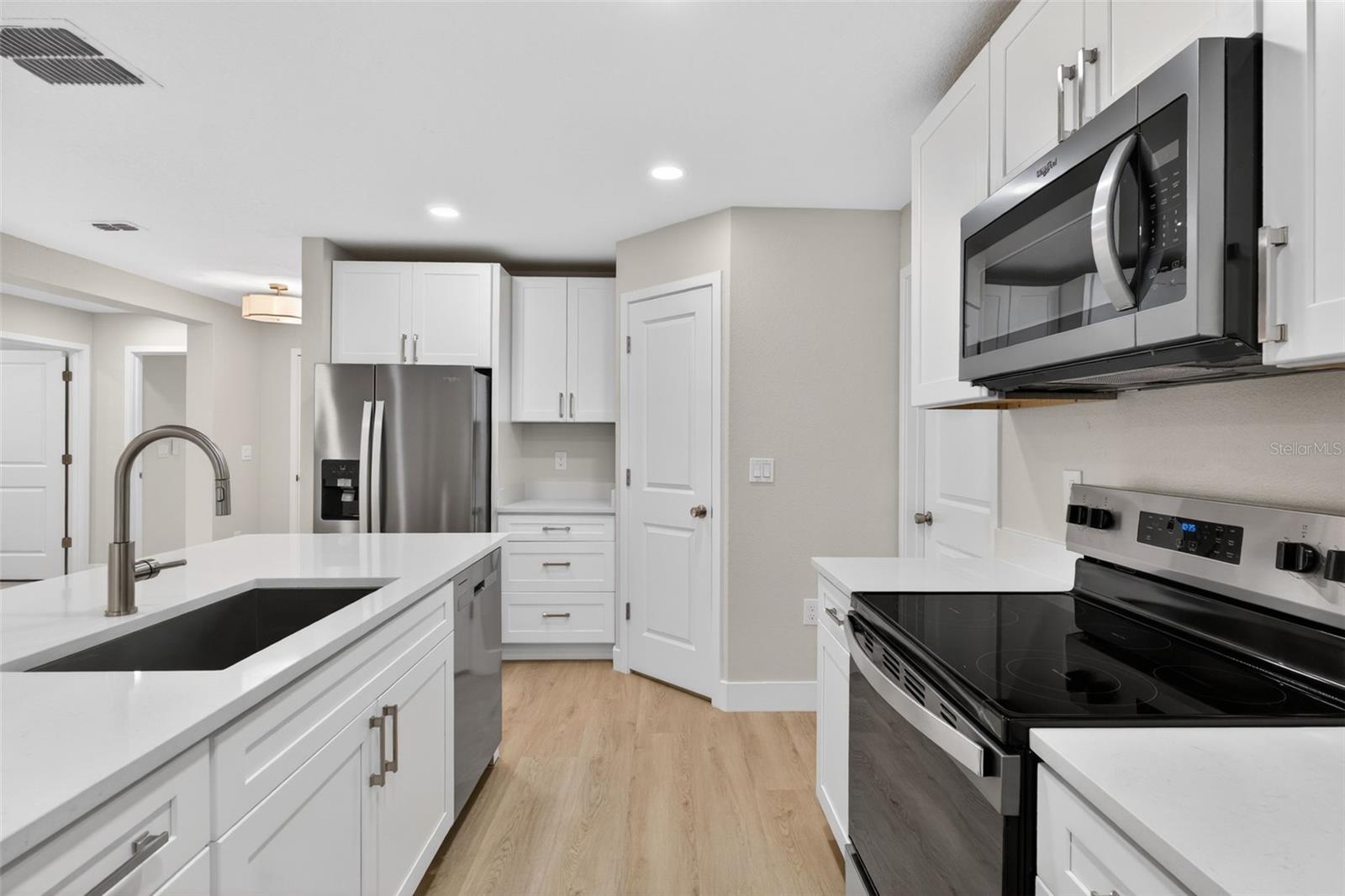 Image 20 of 77 For 1522 Pine Street