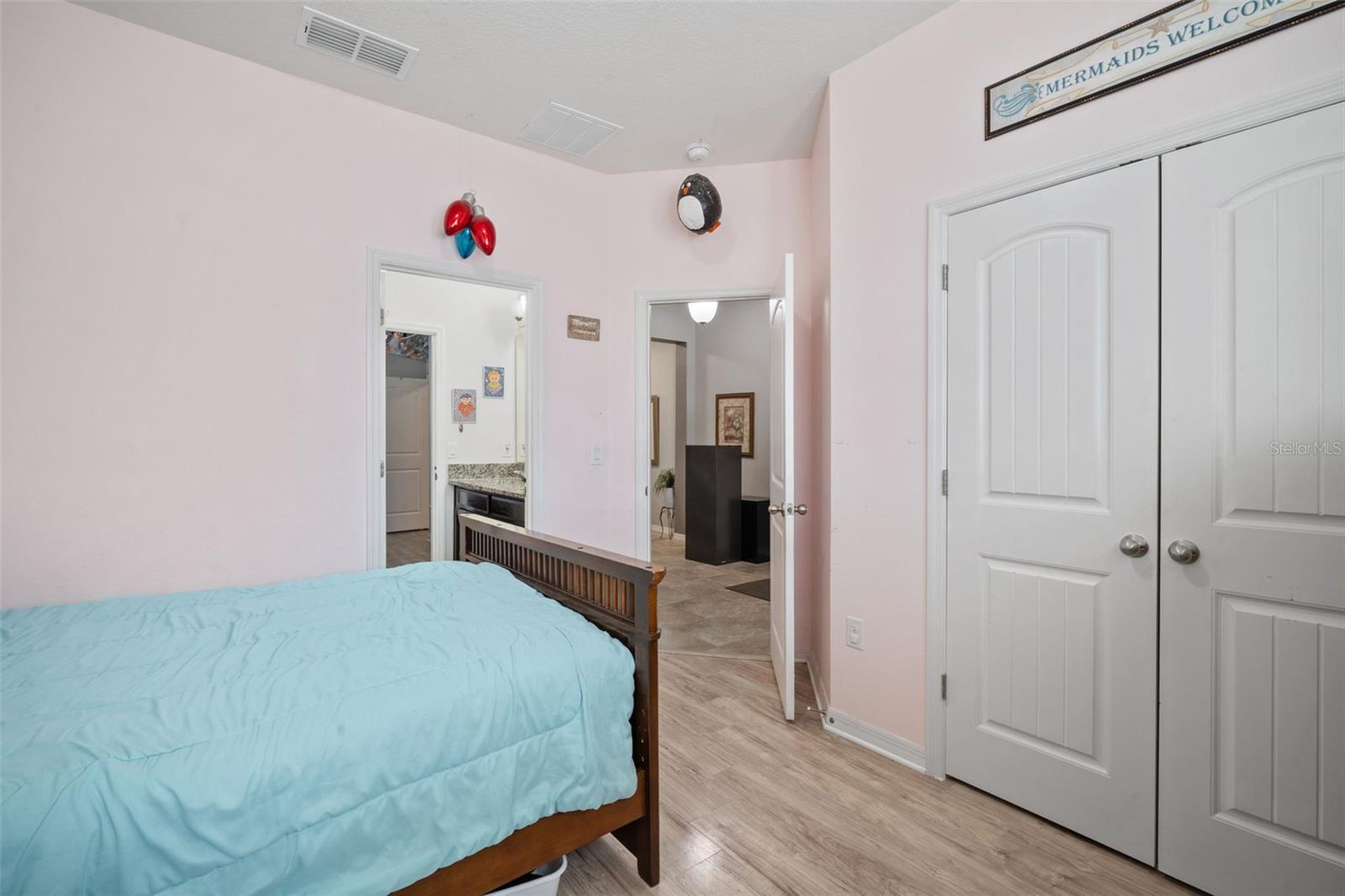 Image 15 of 37 For 1941 Partin Terrace Road