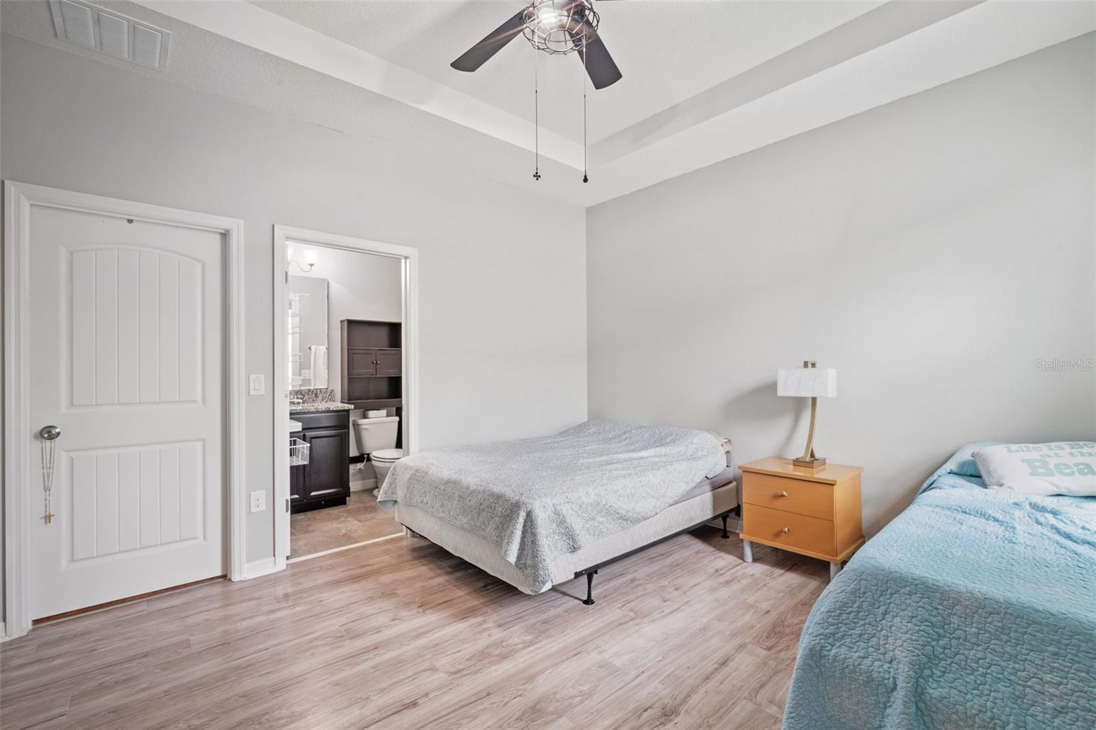 Image 30 of 37 For 1941 Partin Terrace Road