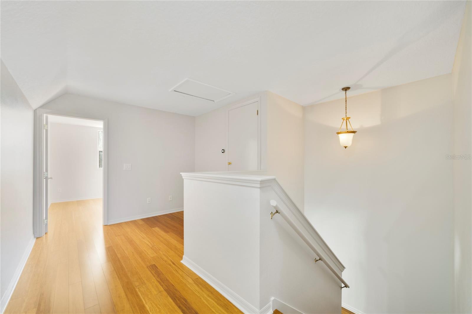 Image 23 of 38 For 1156 Royal Saint George Drive