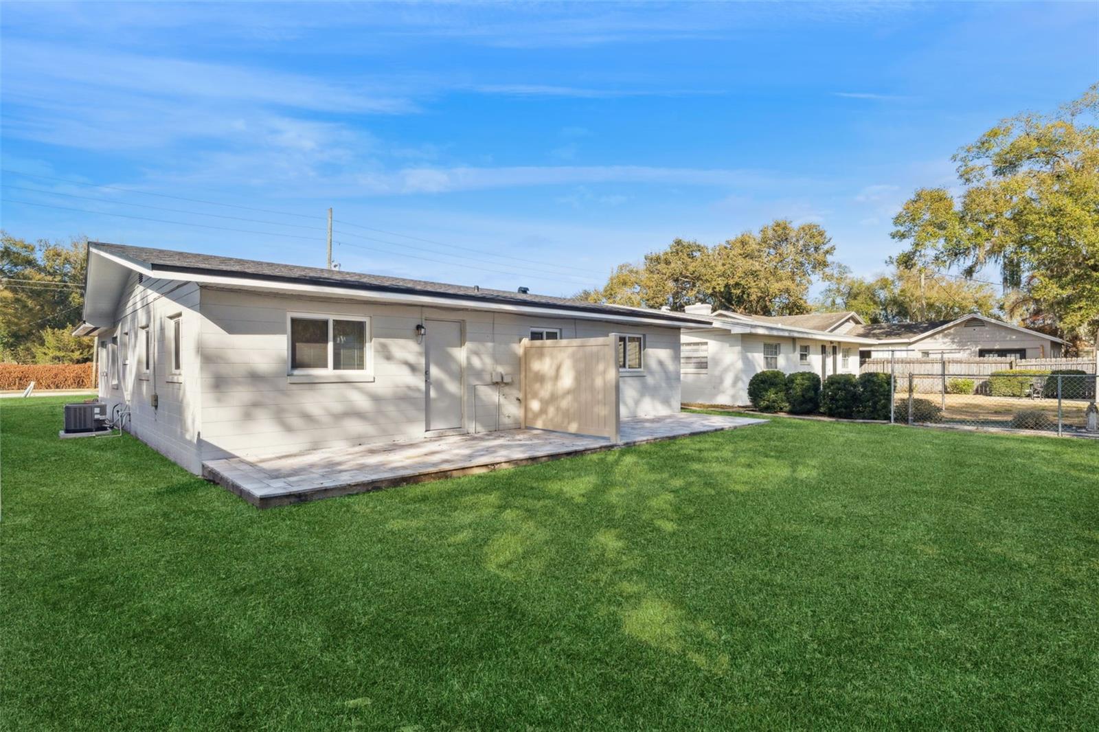 Image 29 of 31 For 1500 Nebraska Street