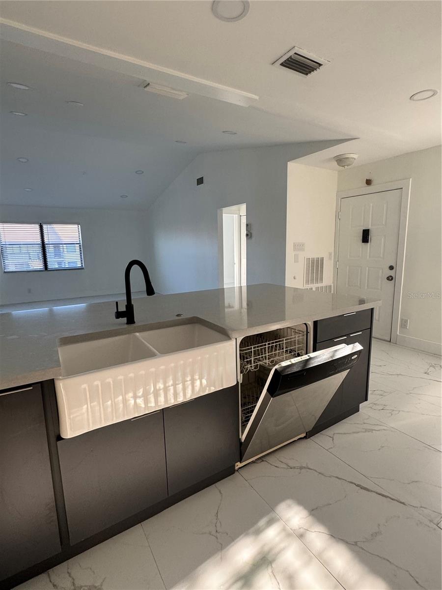 Image 10 of 33 For 7690 Tahiti Lane 202