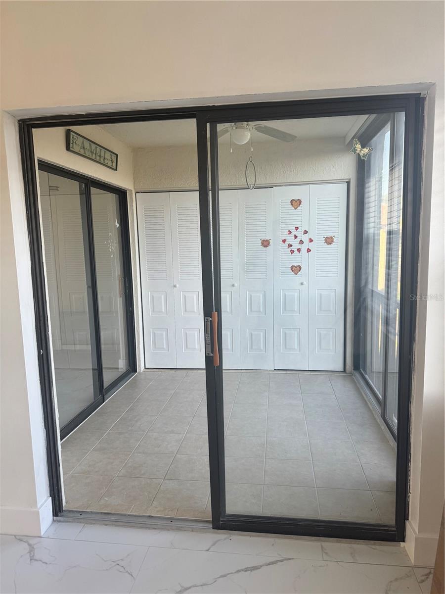 Image 20 of 33 For 7690 Tahiti Lane 202