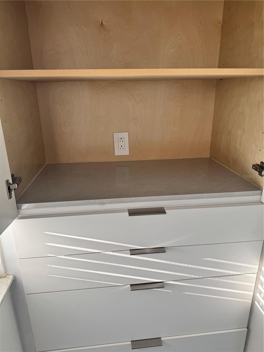 Image 9 of 33 For 7690 Tahiti Lane 202