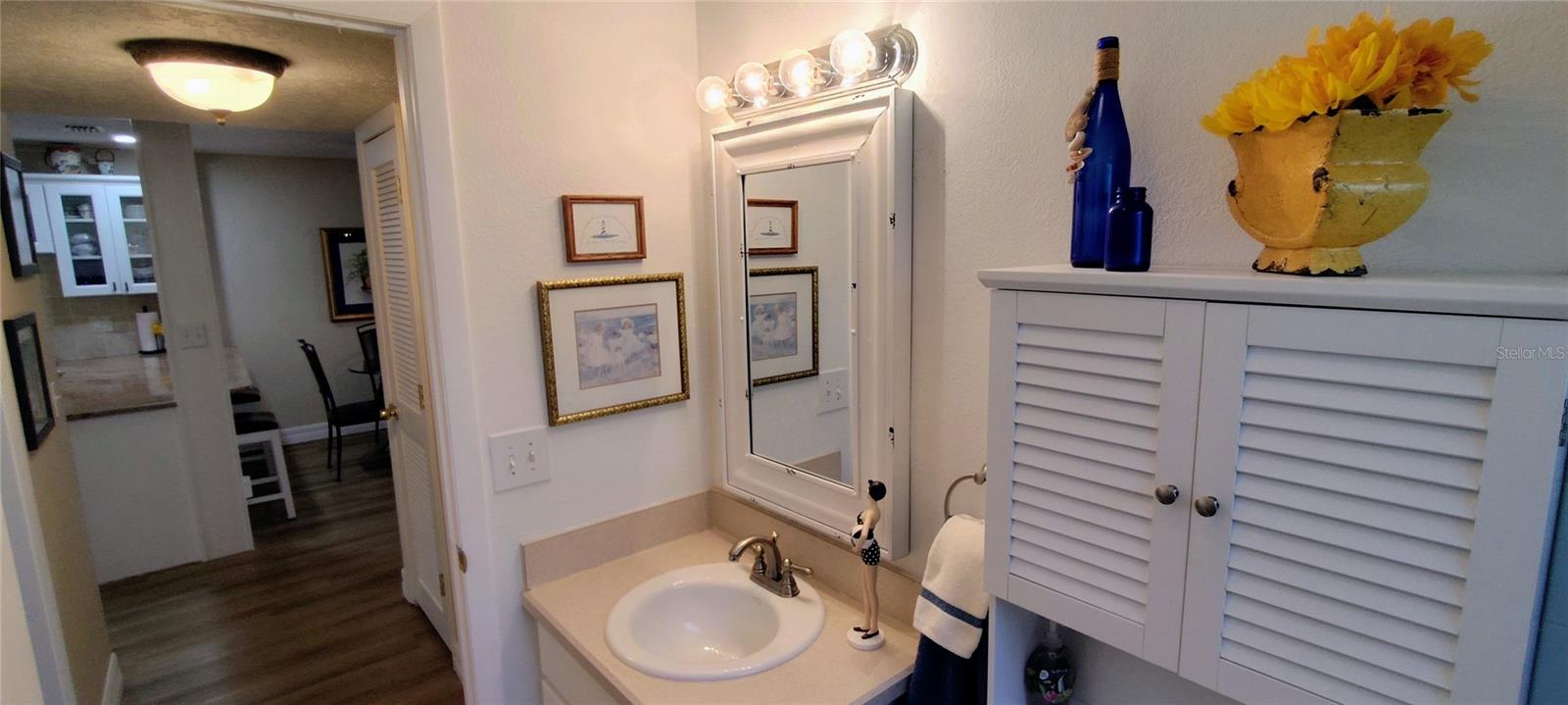 Image 19 of 32 For 1351 Bayshore Drive 108