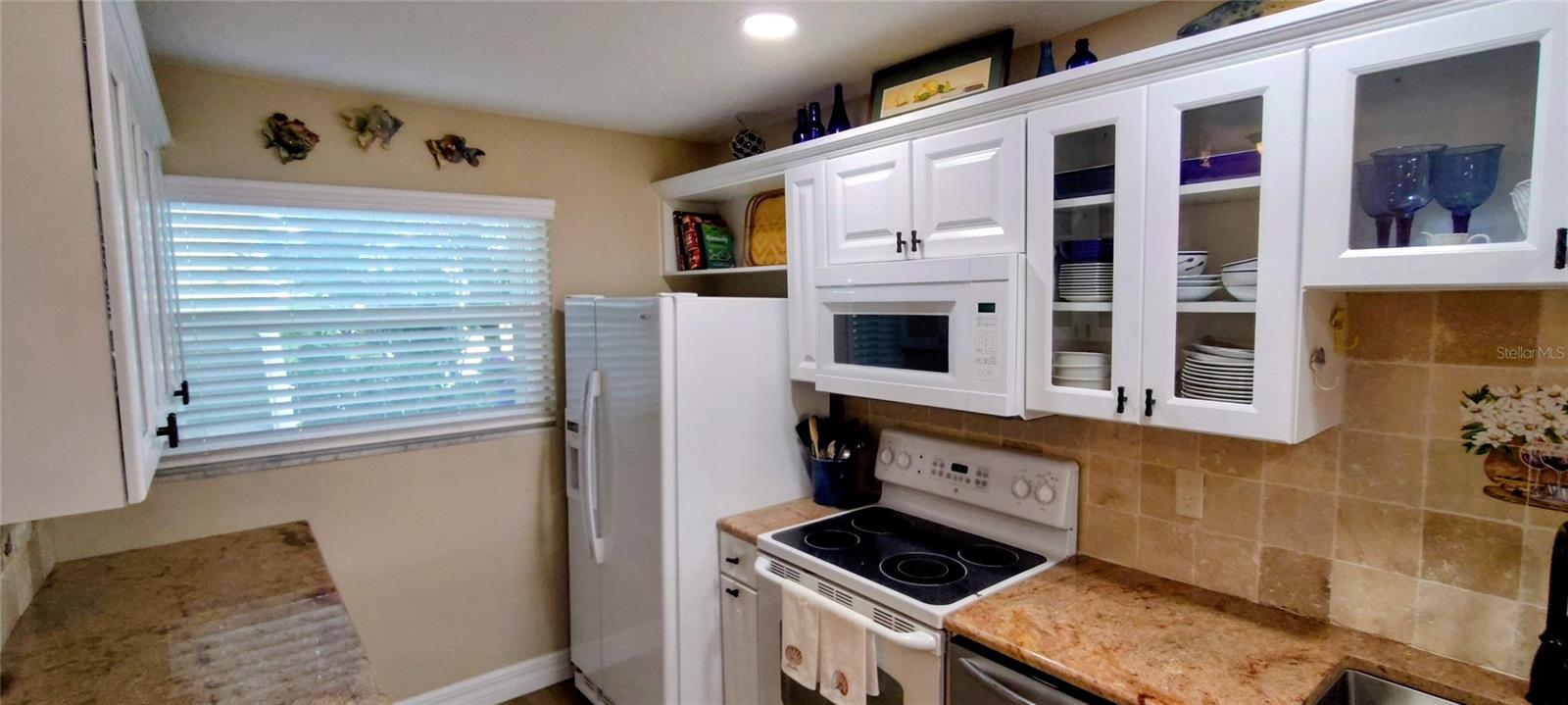 Image 8 of 32 For 1351 Bayshore Drive 108