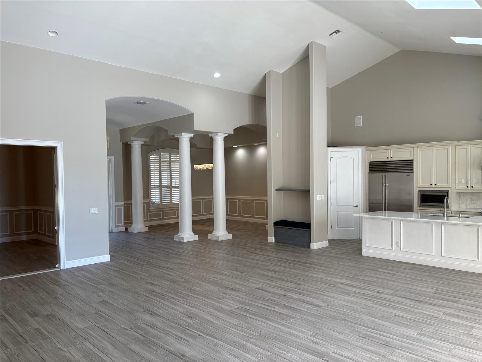 Image 11 of 60 For 3265 Hidden Lake Drive