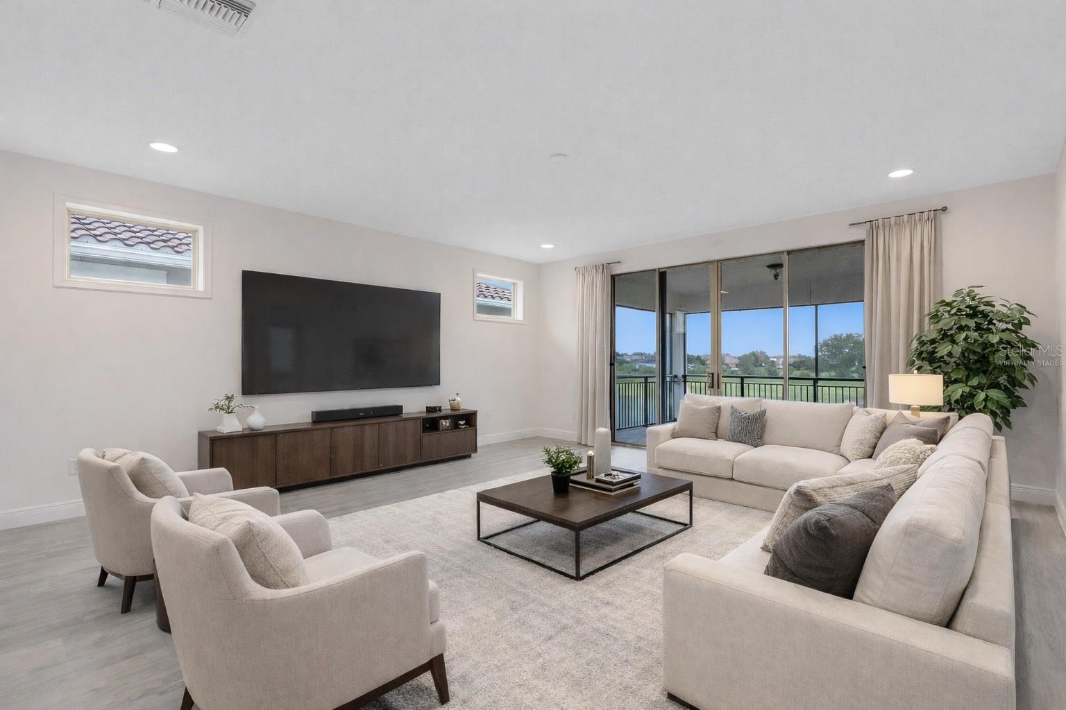 Listing photo id 21 for 13014 Bromborough Drive