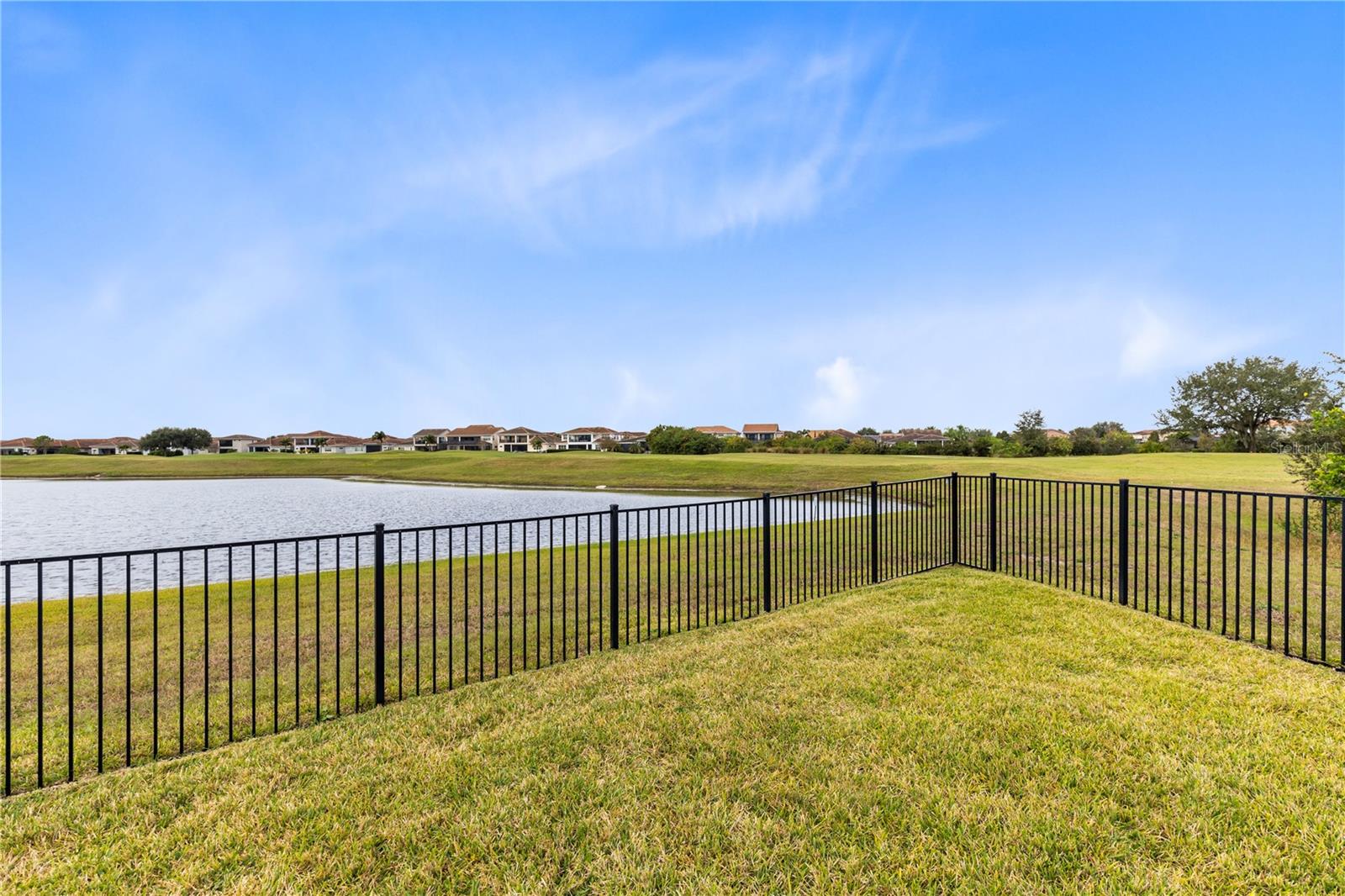 Listing photo id 29 for 13014 Bromborough Drive