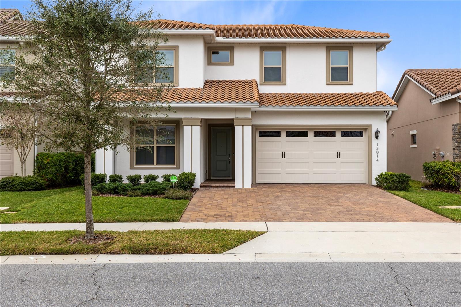 Listing photo id 34 for 13014 Bromborough Drive