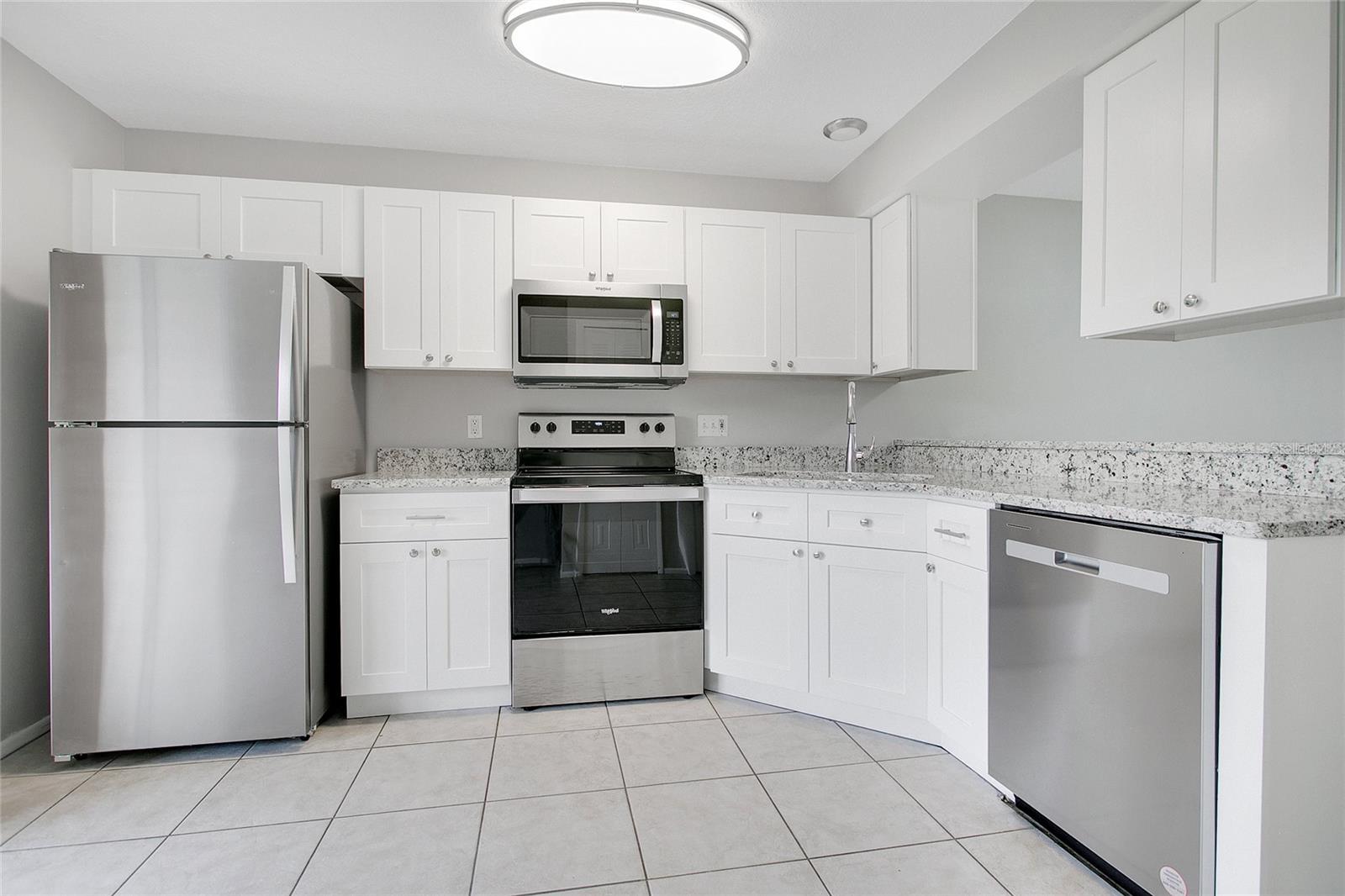 Image 10 of 23 For 140 Reserve Circle 104