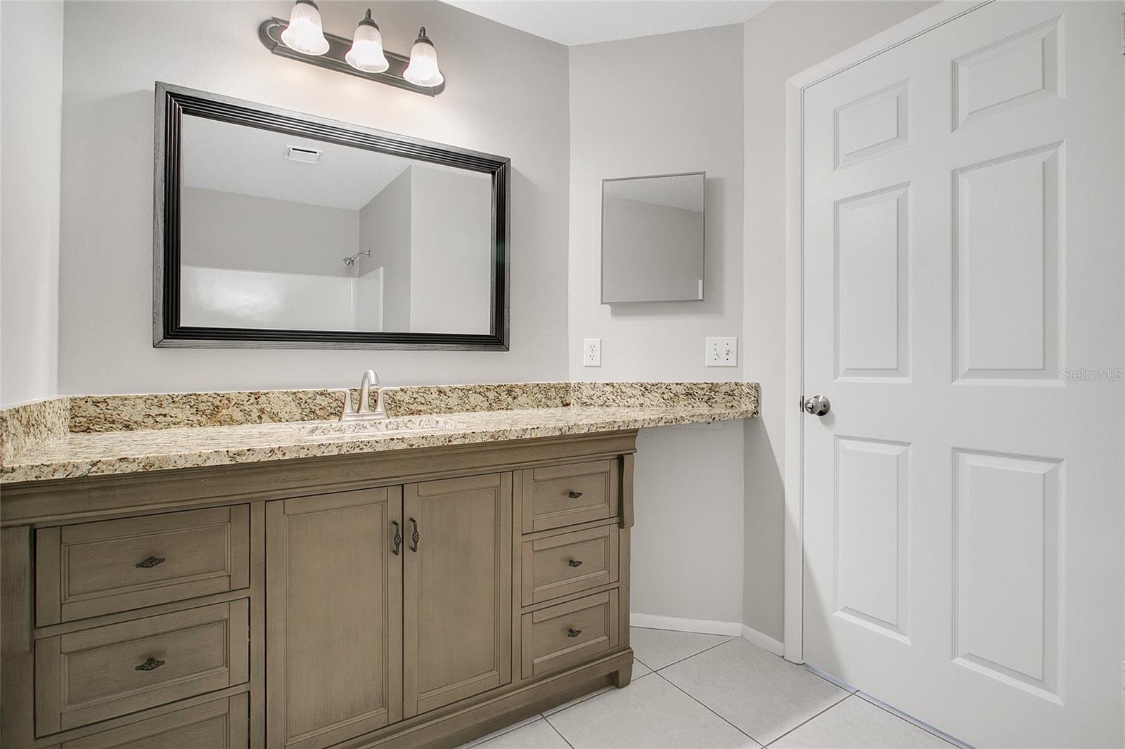 Image 13 of 23 For 140 Reserve Circle 104