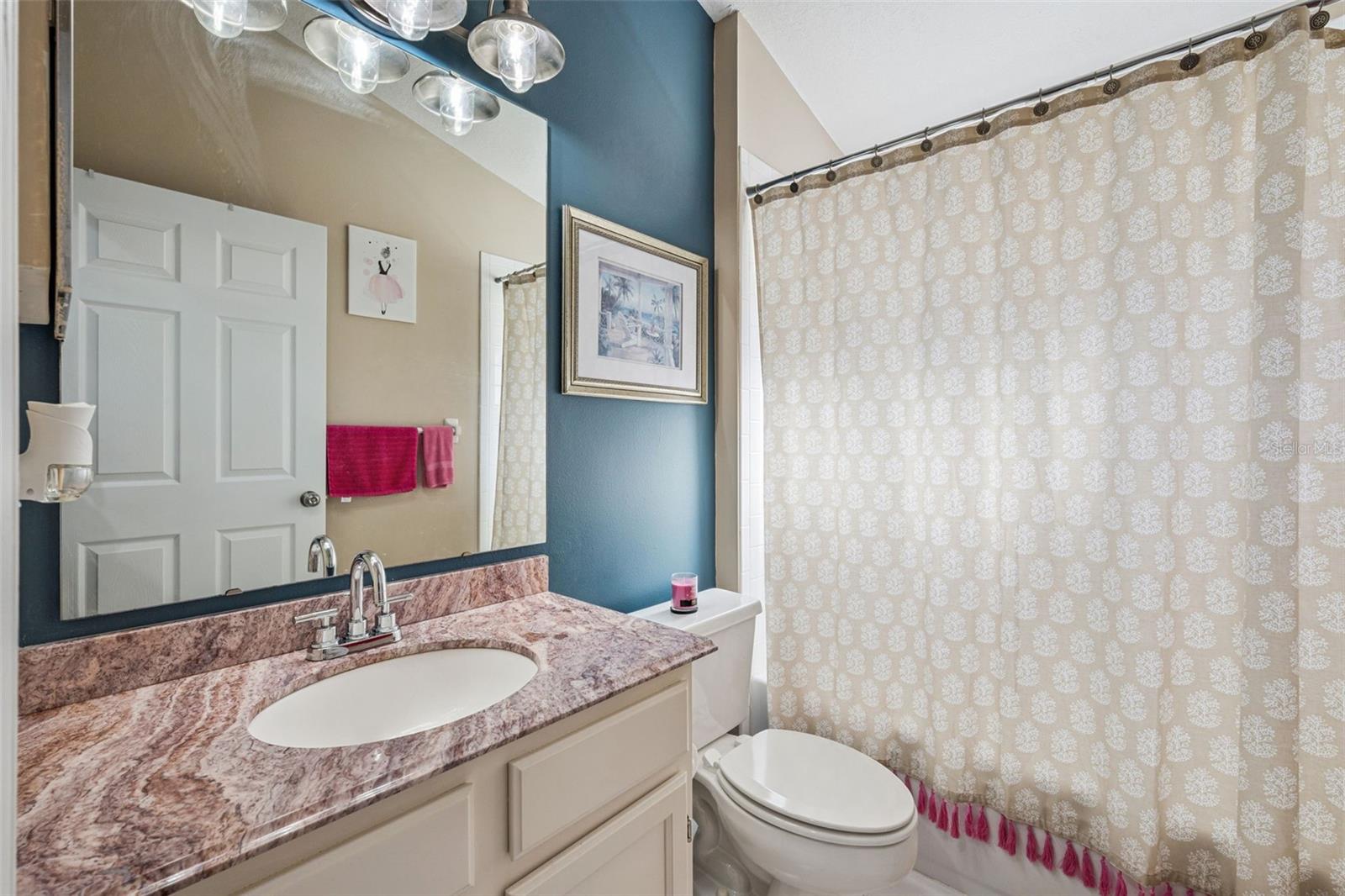 Image 17 of 40 For 8128 Woodsworth Drive