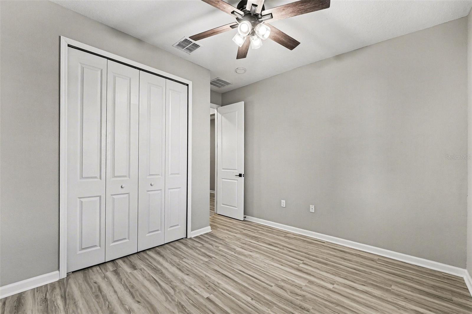 Image 19 of 27 For 1016 Griffon Avenue