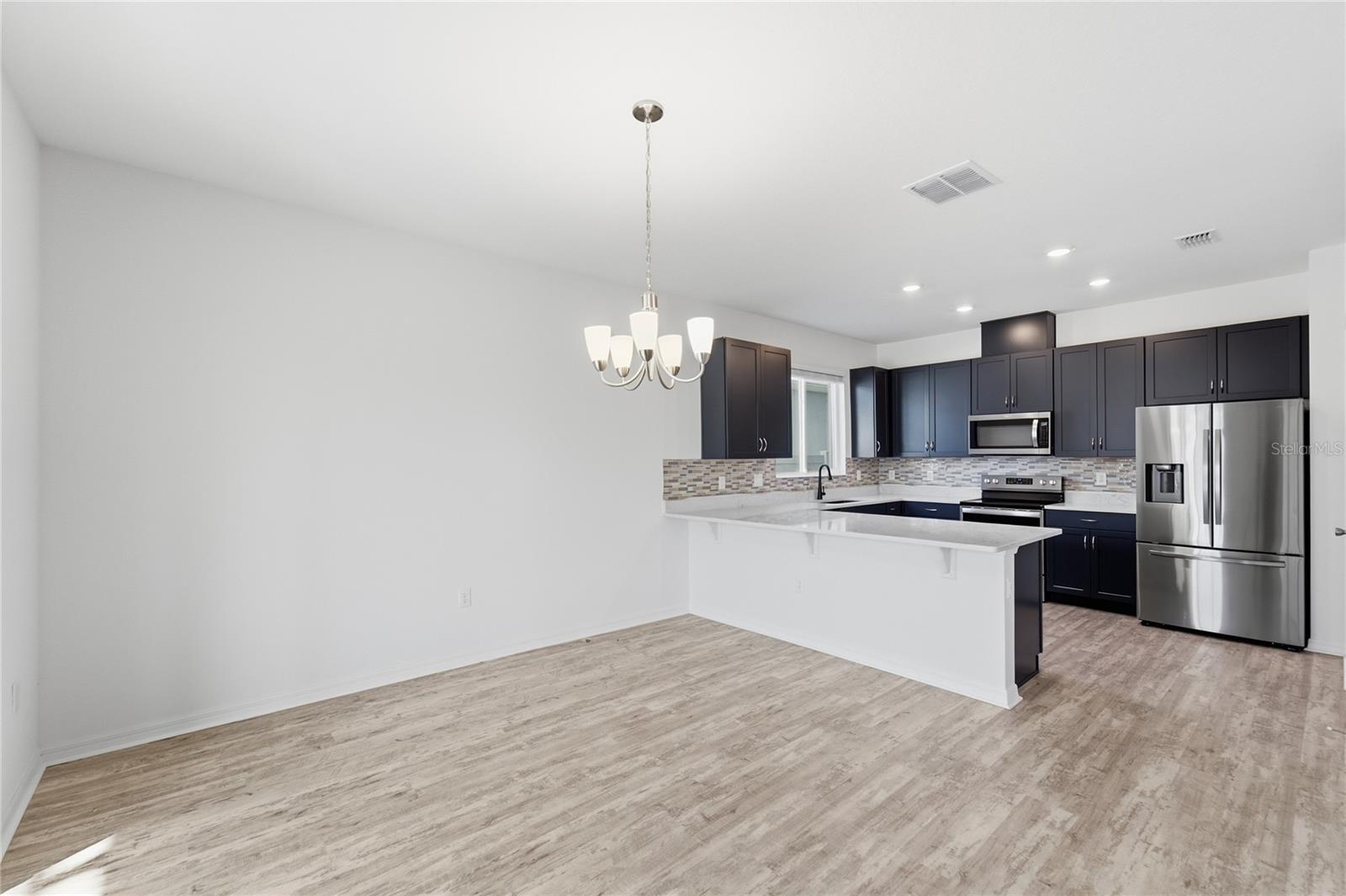 Image 9 of 35 For 2739 Meadow Stream Way