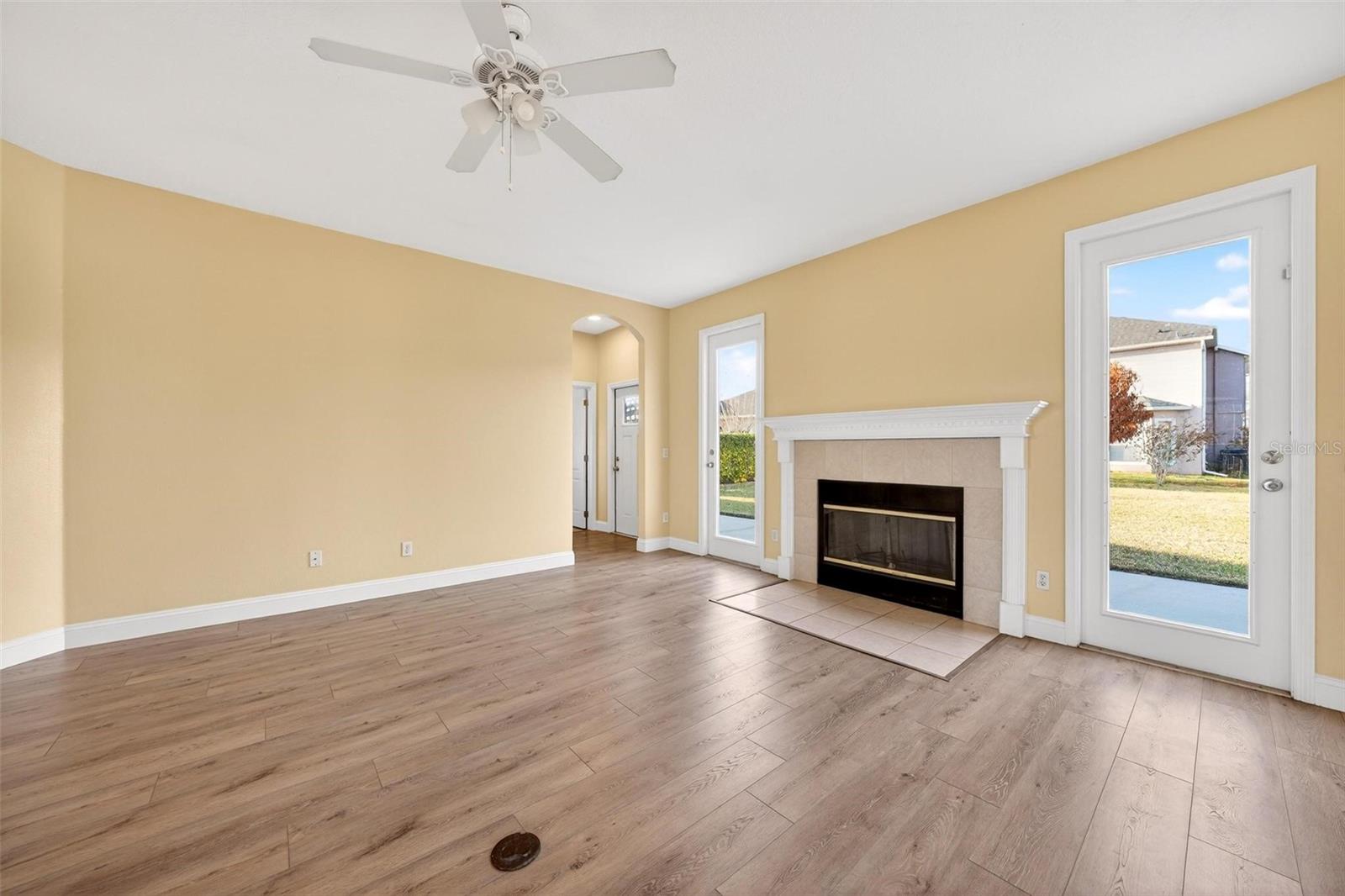 Image 20 of 84 For 18172 Thornhill Grand Circle