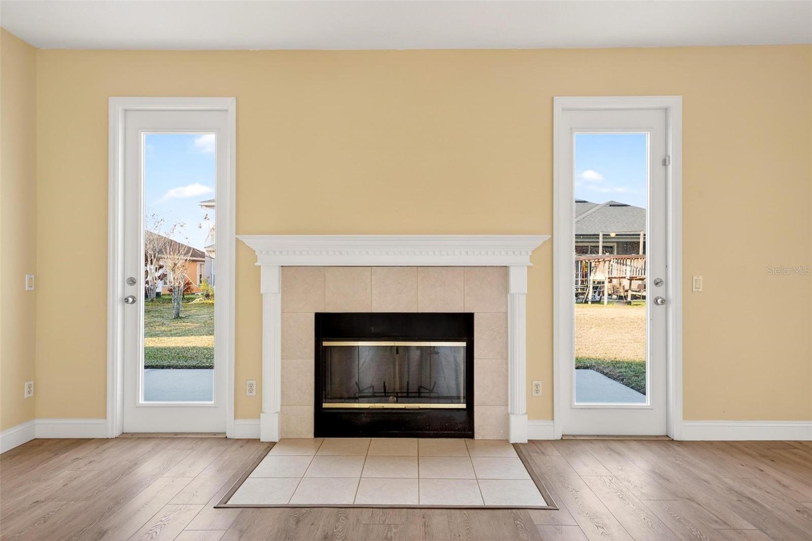 Image 21 of 84 For 18172 Thornhill Grand Circle