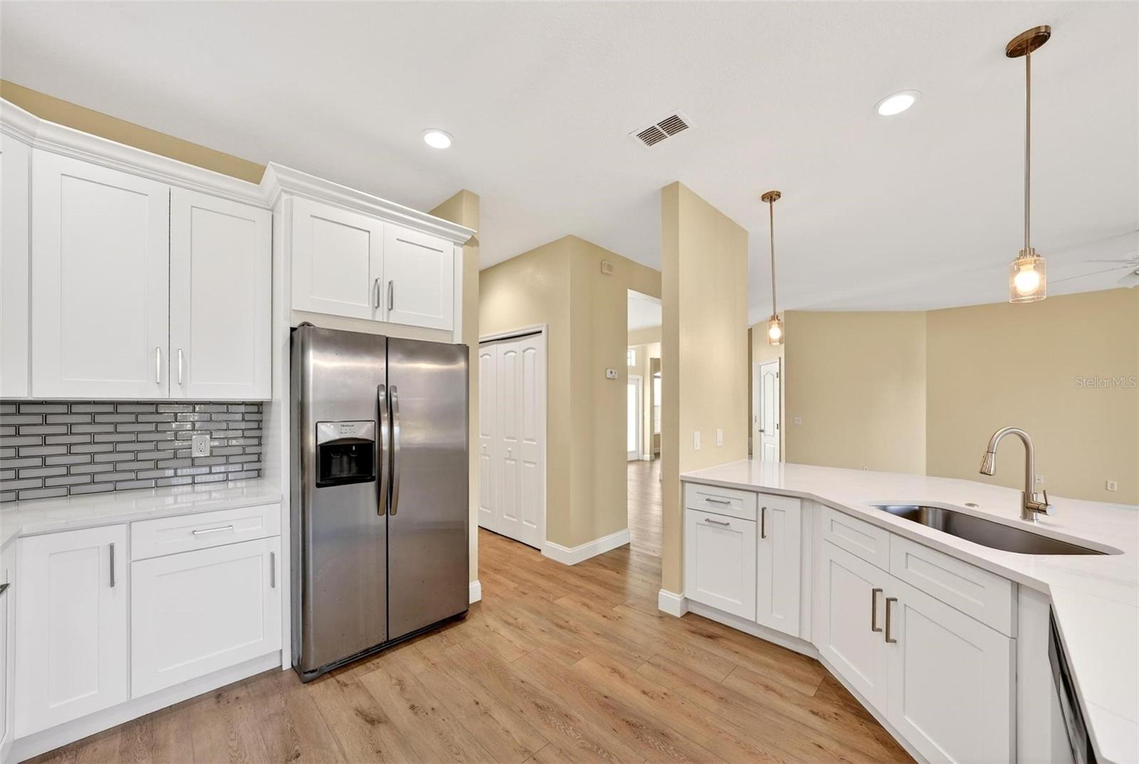 Image 29 of 84 For 18172 Thornhill Grand Circle