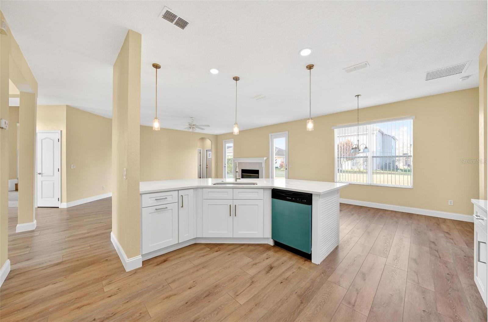 Image 30 of 84 For 18172 Thornhill Grand Circle