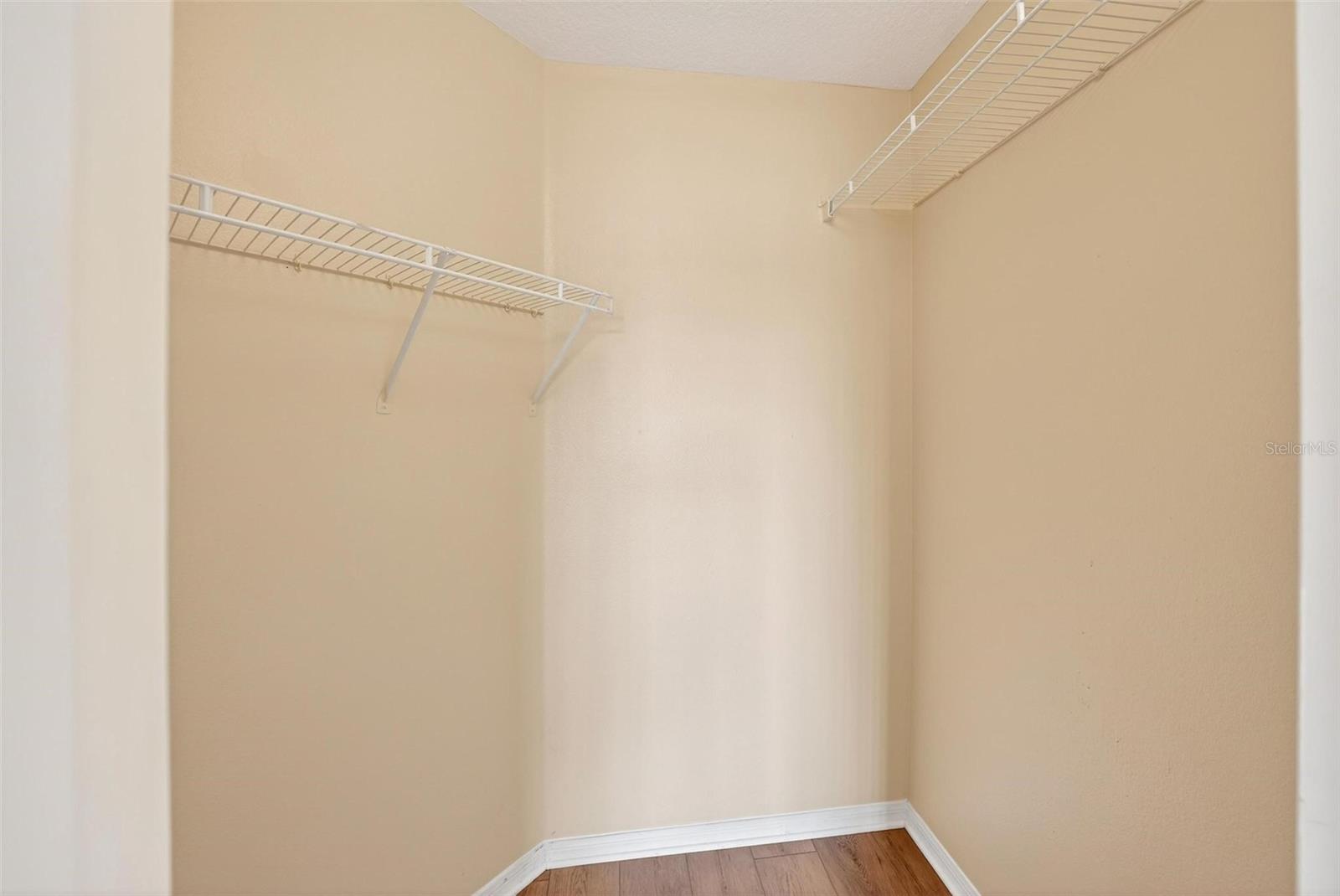 Image 55 of 84 For 18172 Thornhill Grand Circle