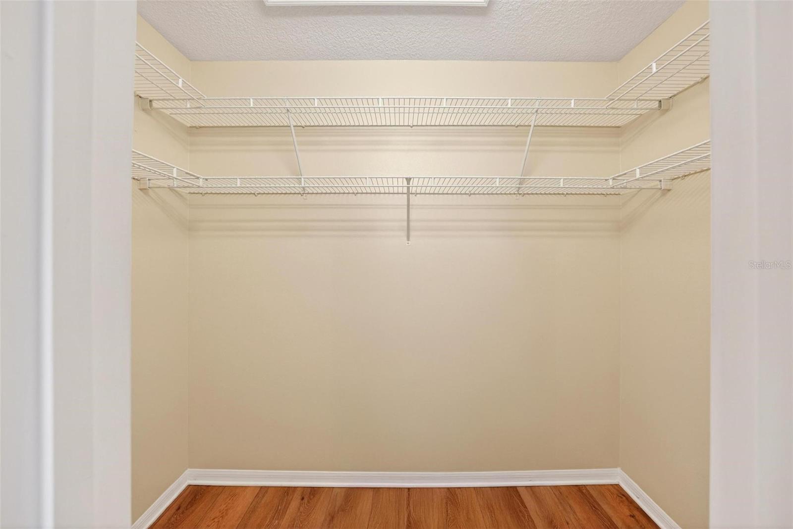 Image 63 of 84 For 18172 Thornhill Grand Circle