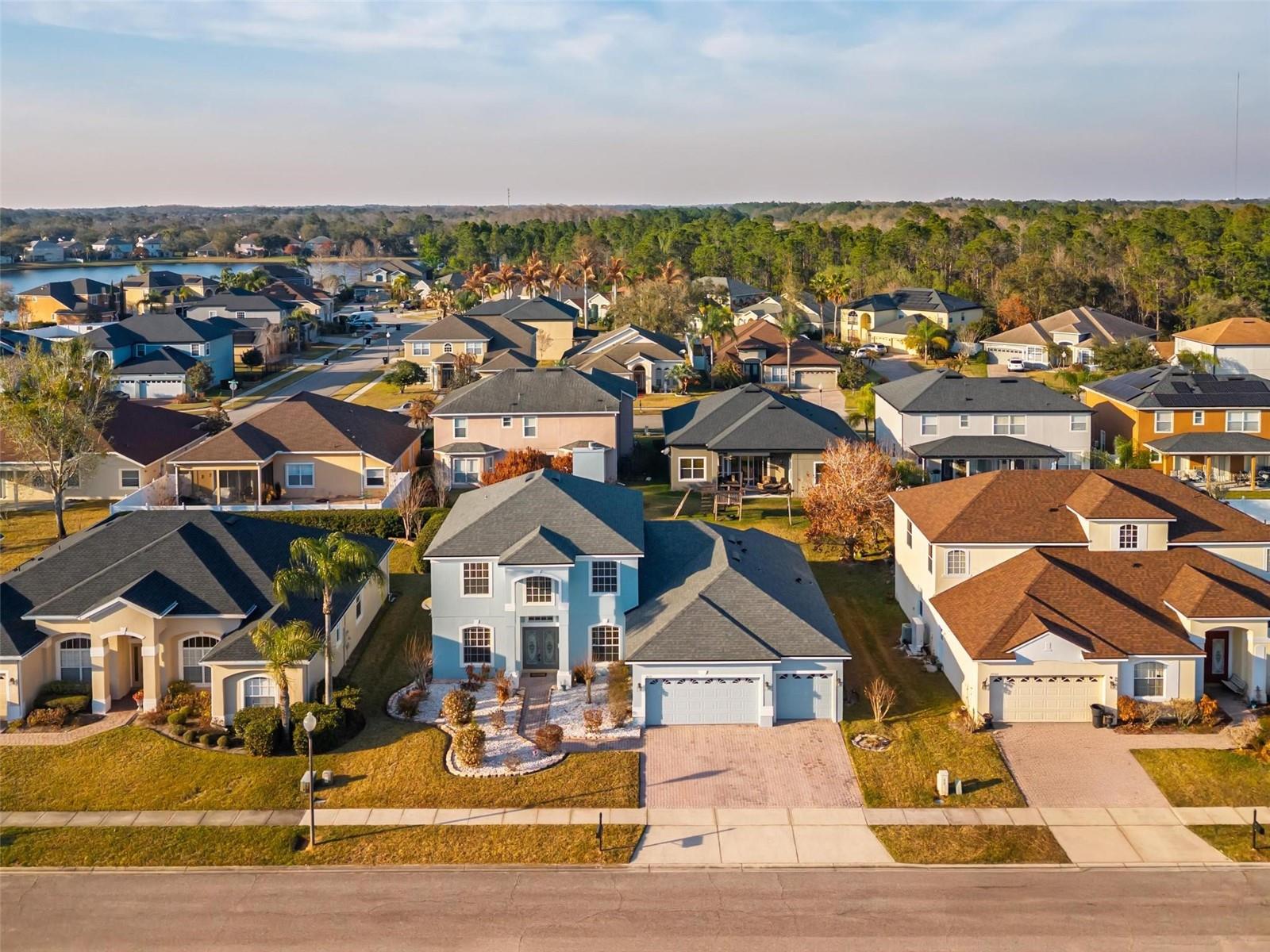 Image 67 of 84 For 18172 Thornhill Grand Circle