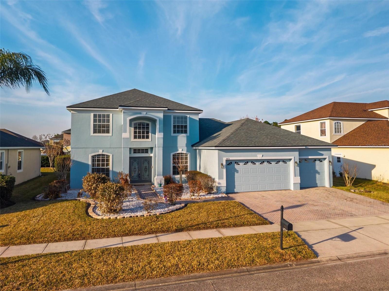 Image 71 of 84 For 18172 Thornhill Grand Circle