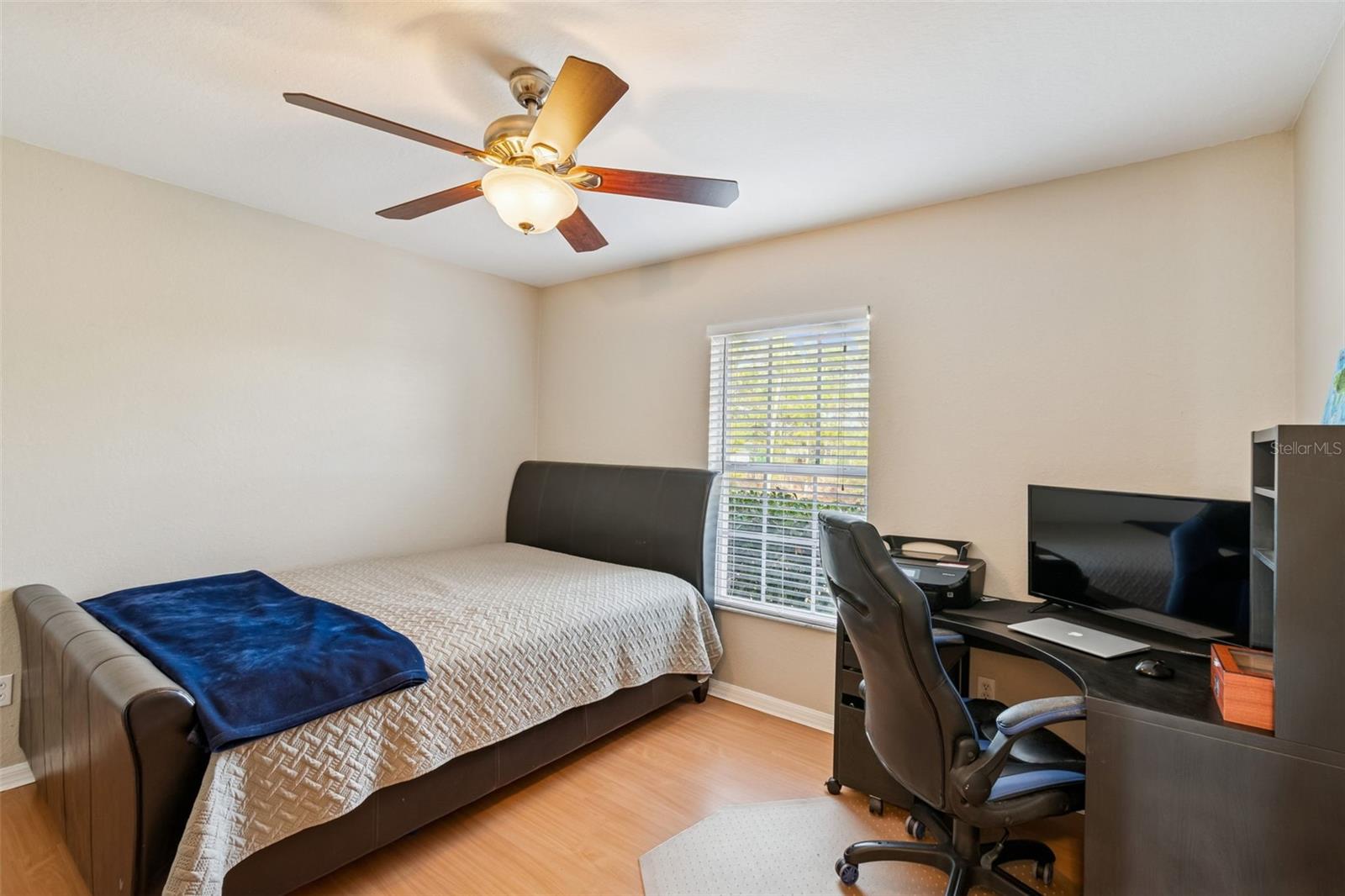 Image 22 of 38 For 18030 Bayamon Avenue