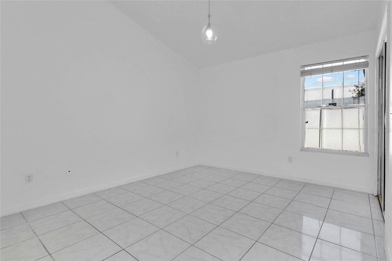 Image 10 of 30 For 4529 Southfield Avenue