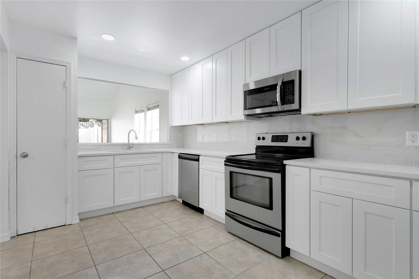 Image 2 of 30 For 4529 Southfield Avenue