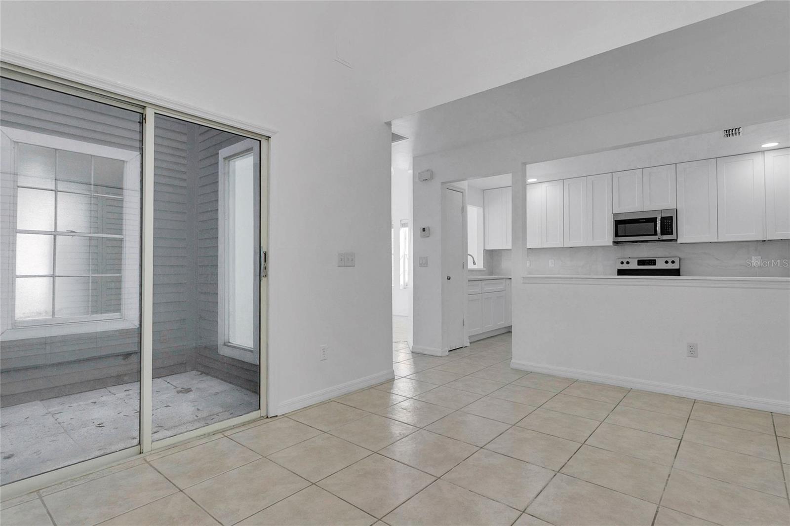 Image 5 of 30 For 4529 Southfield Avenue