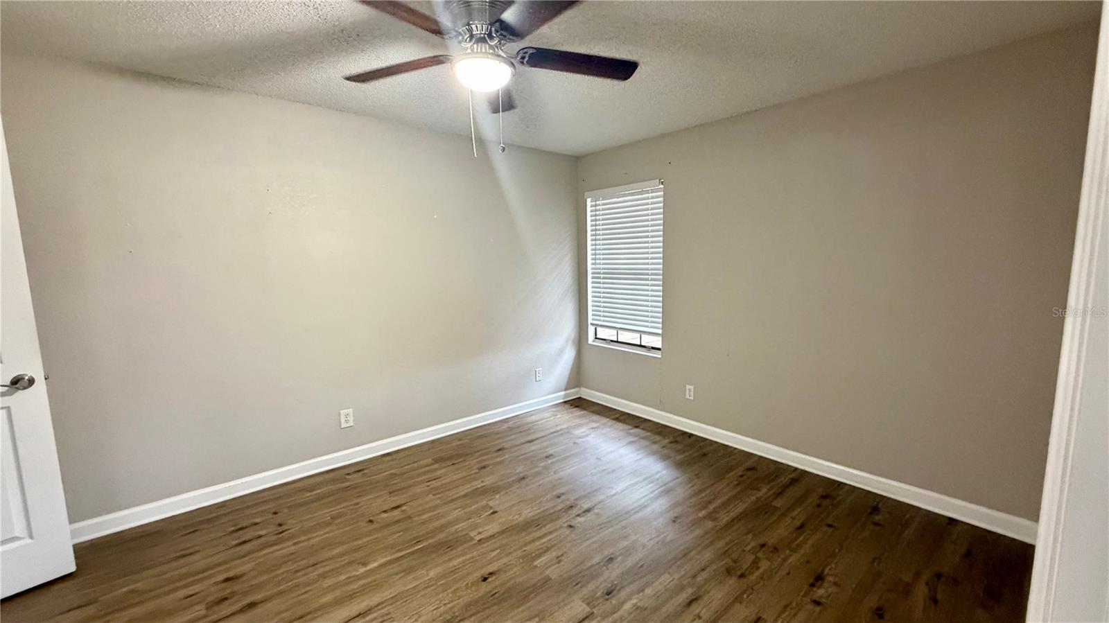 Image 11 of 42 For 420 Forestway Circle 201