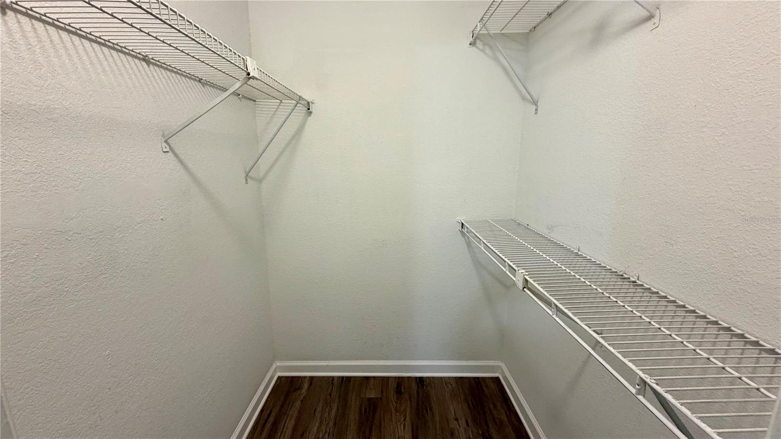 Image 15 of 42 For 420 Forestway Circle 201