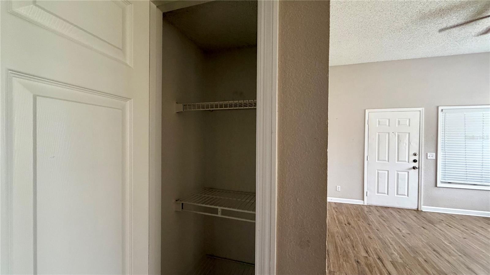 Image 19 of 42 For 420 Forestway Circle 201