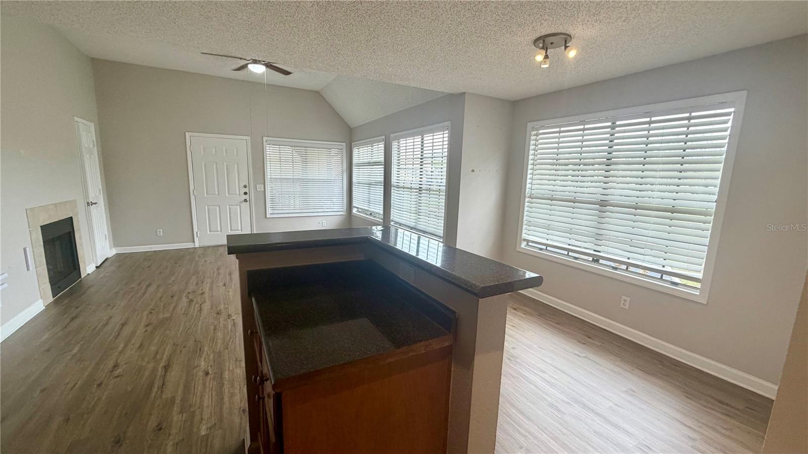 Image 5 of 42 For 420 Forestway Circle 201