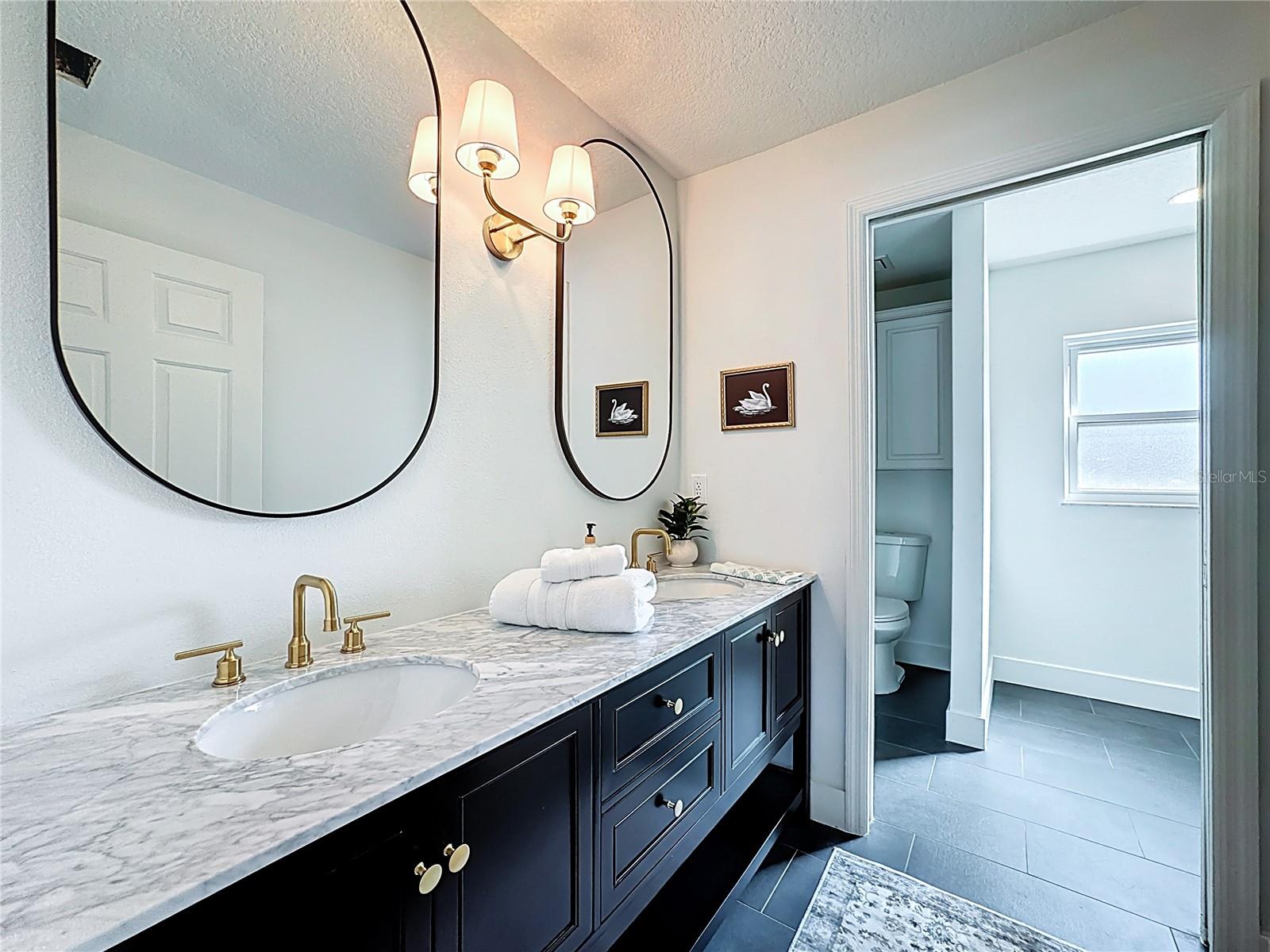 Image 16 of 35 For 36751 Sundance Drive