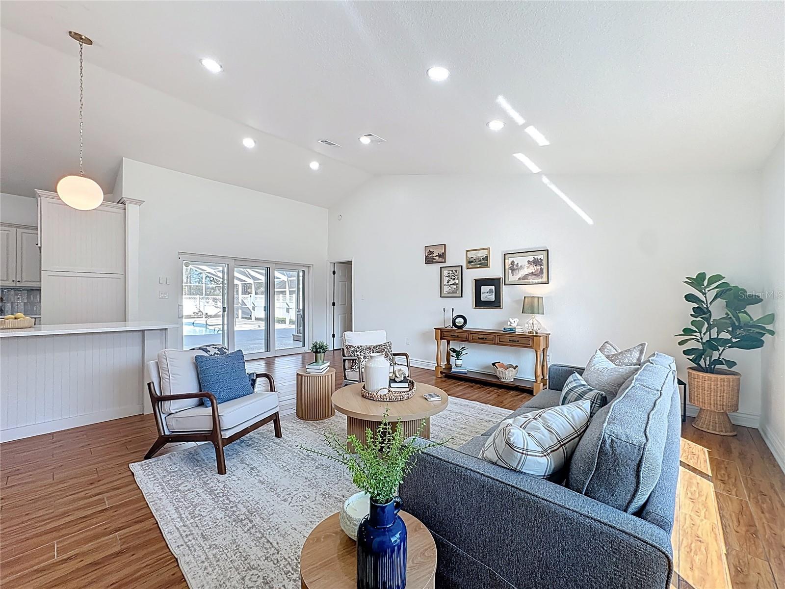 Image 5 of 35 For 36751 Sundance Drive